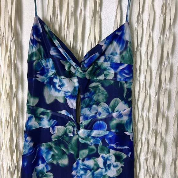 Runaway NWT Channing Maxi Dress in Blue Size M - Picture 3 of 15